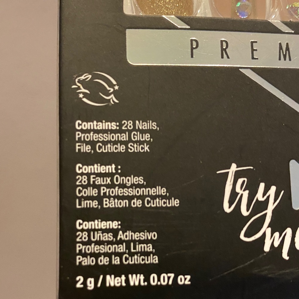 Ardell Nail Addict Premium Press-On Nails - Gold and Cream - Picture 3 of 4